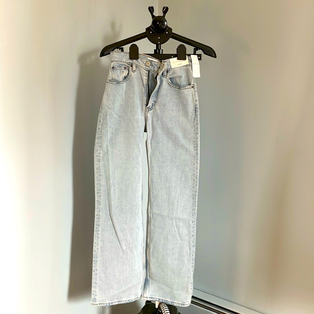 NWT Abercrombie & Fitch 90s relaxed  00 short